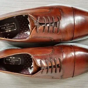 Ted Baker | Shoes | Ted Baker Aokii 2 Cap Toe Oxford Cognac  display picture 1
